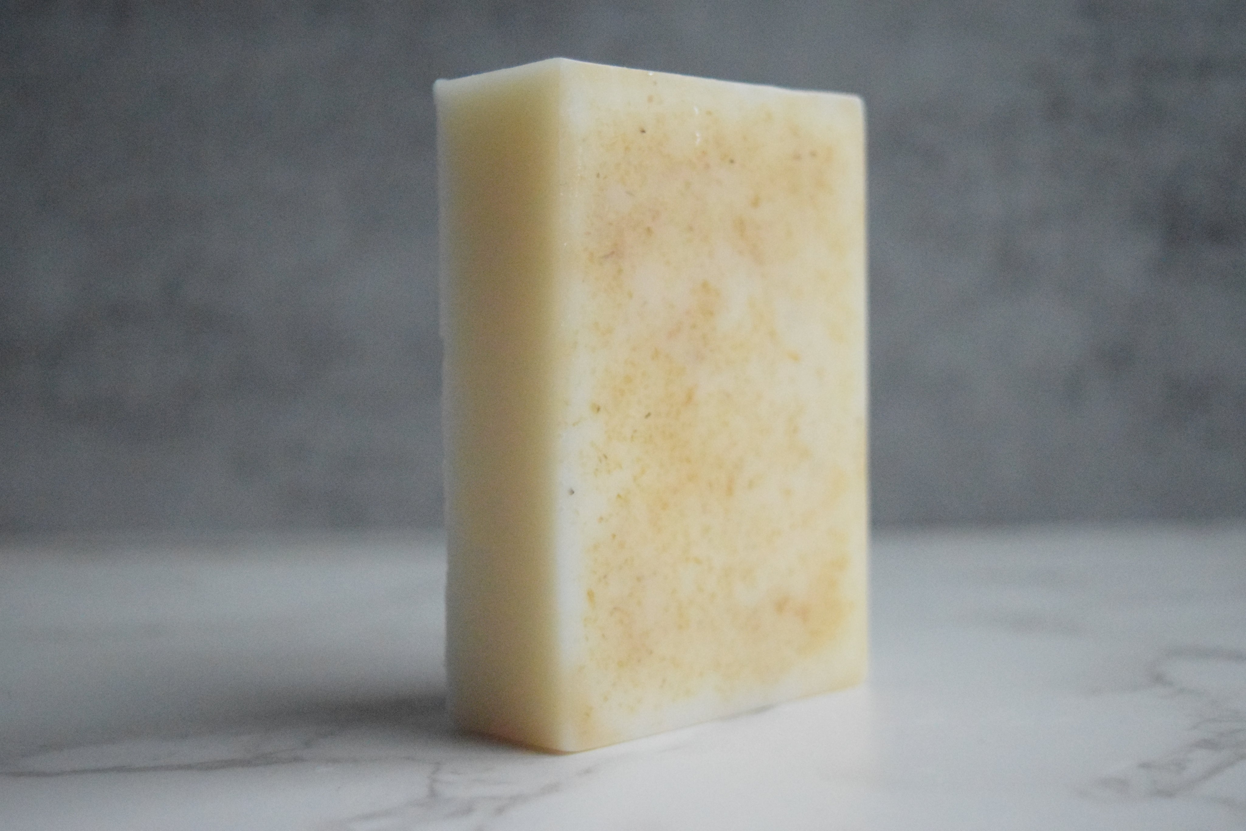 Gentle Oatmeal & Honey Body Bar | For dry sensitive skin , Shea Butter, Soothe Irritated Skin, Improve Skin Health, Fade Scars, Natural Skin Glow